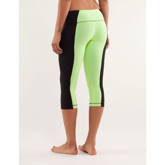 Lululemon Wunder Under Crop *Bonded Stripe Black / Faded Zap / Black 6 - Picture 2 of 10